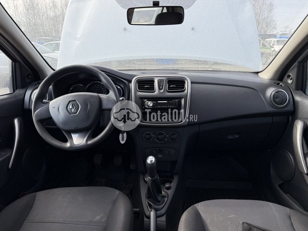 Фото Renault Logan 94