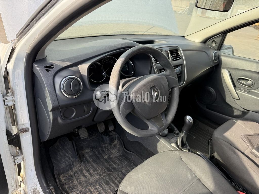 Фото Renault Logan 116