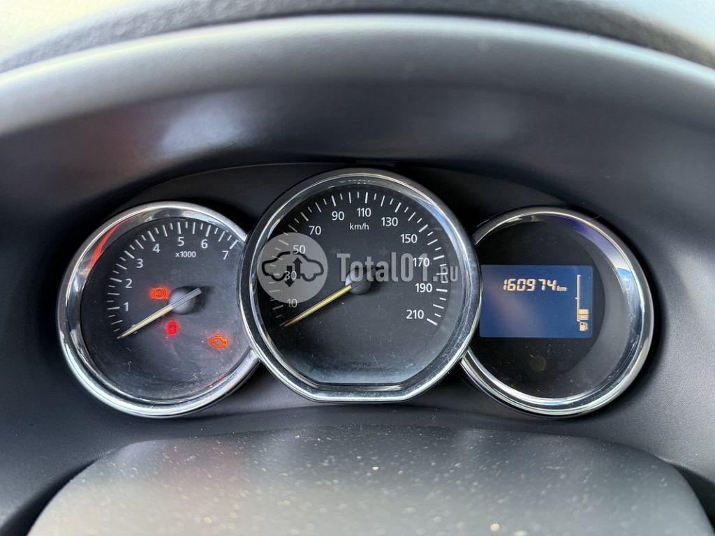 Фото Renault Logan 128