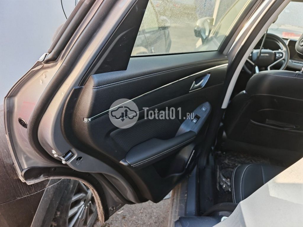 Фото Haval Jolion 102