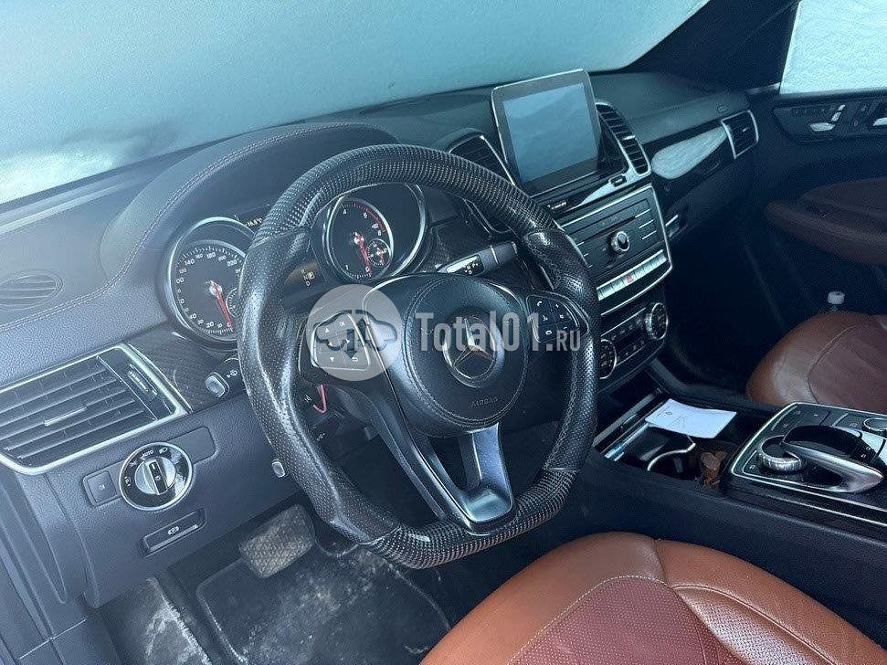 Фото Mercedes-Benz GLS-класс 142