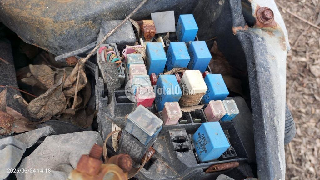 Фото Hyundai Accent 42