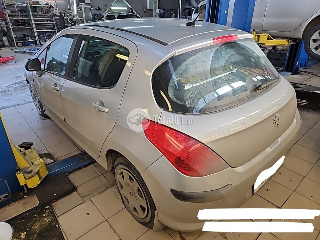 Фото Peugeot 308 6