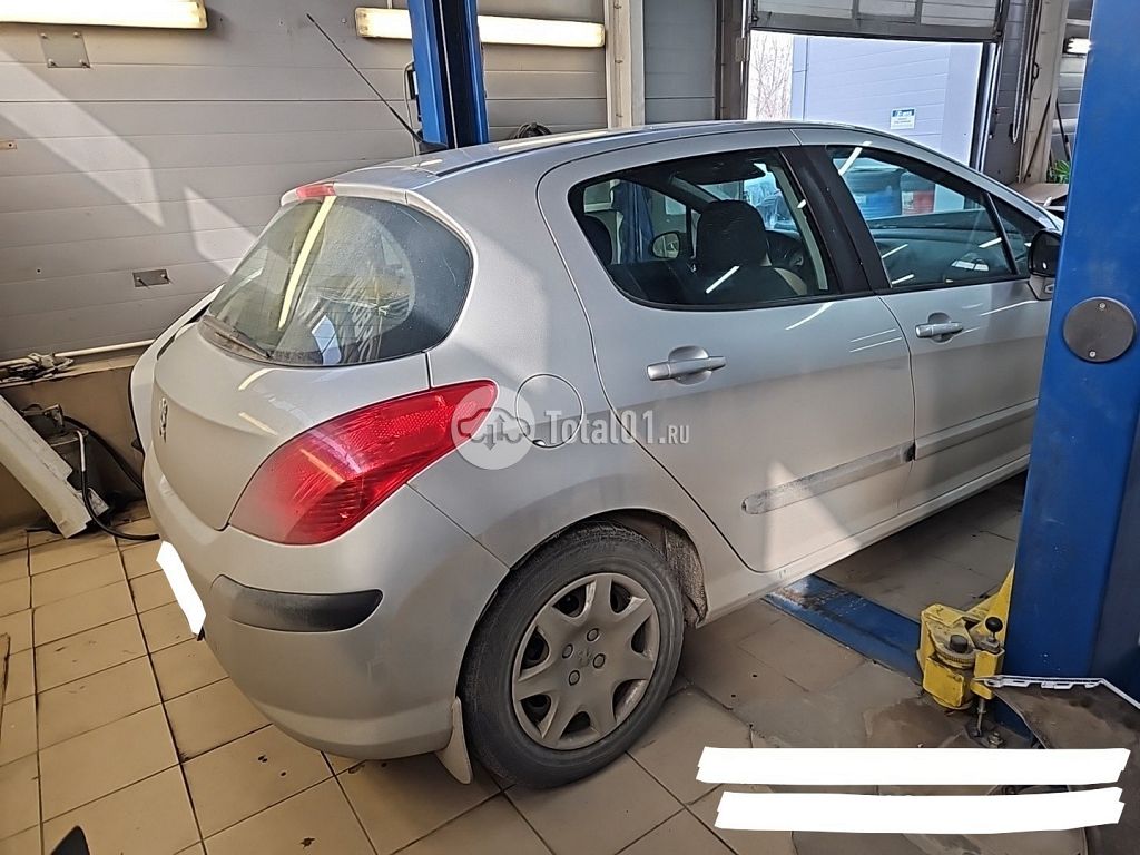 Фото Peugeot 308 8
