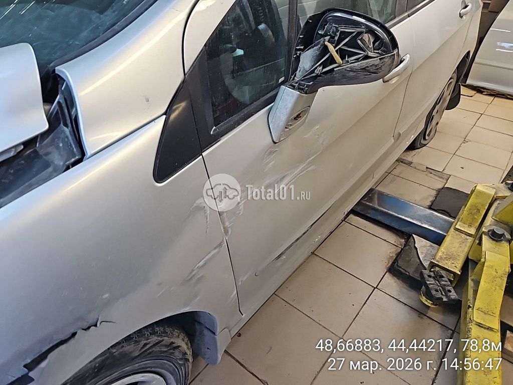 Фото Peugeot 308 14