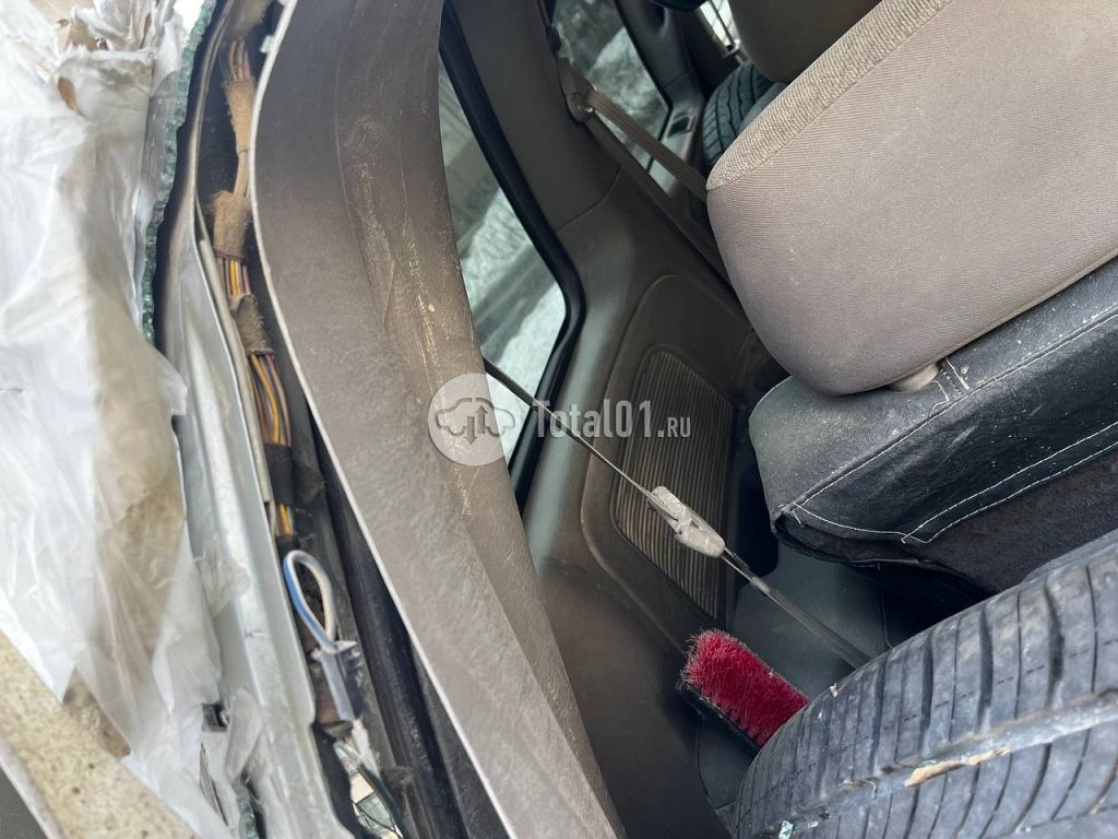 Фото Chrysler Voyager 10