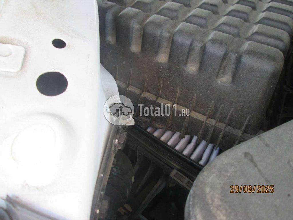 Фото OMODA C5 46