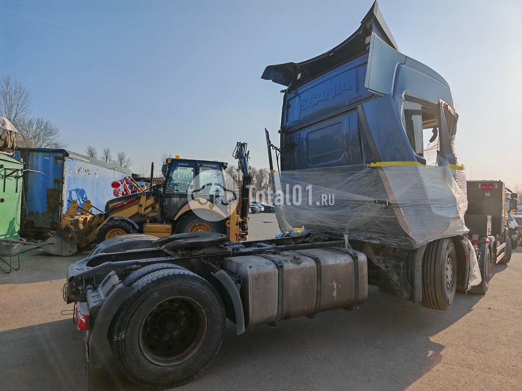 Фото Scania R4X200 4