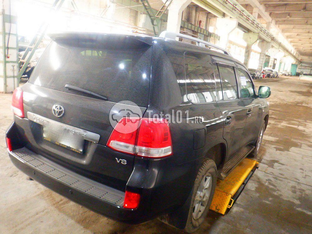 Фото Toyota Land Cruiser 10