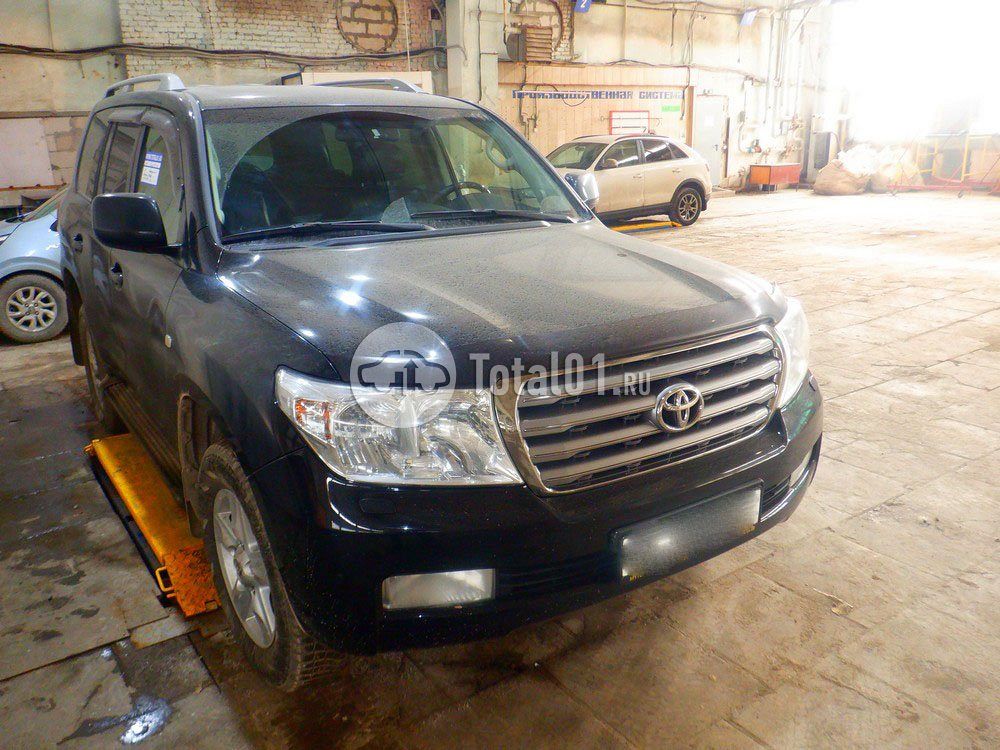Фото Toyota Land Cruiser 12