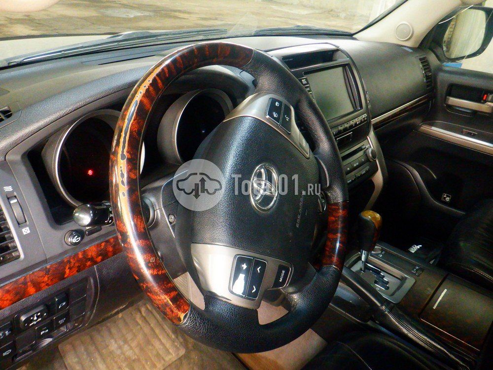 Фото Toyota Land Cruiser 38