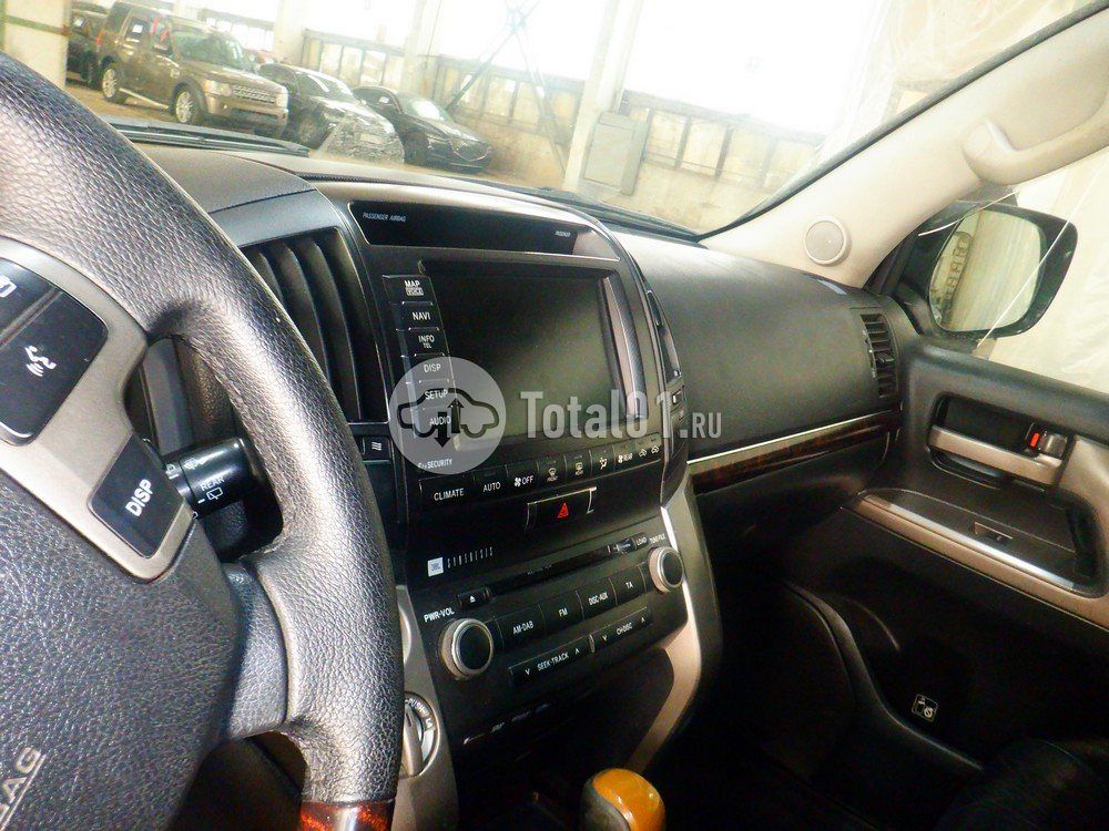 Фото Toyota Land Cruiser 46