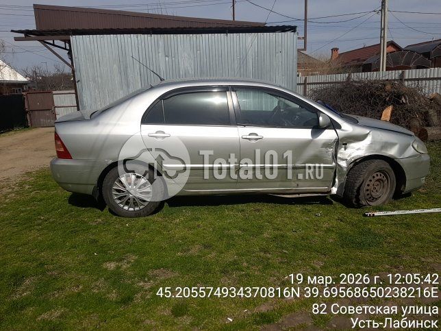 Фото Toyota Corolla 14