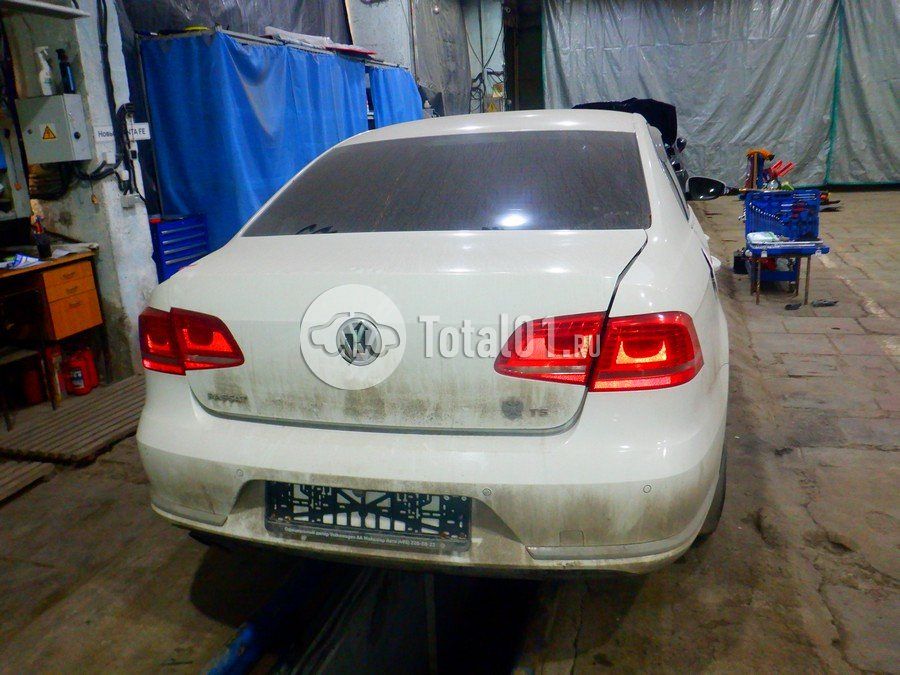 Фото Volkswagen Passat 12