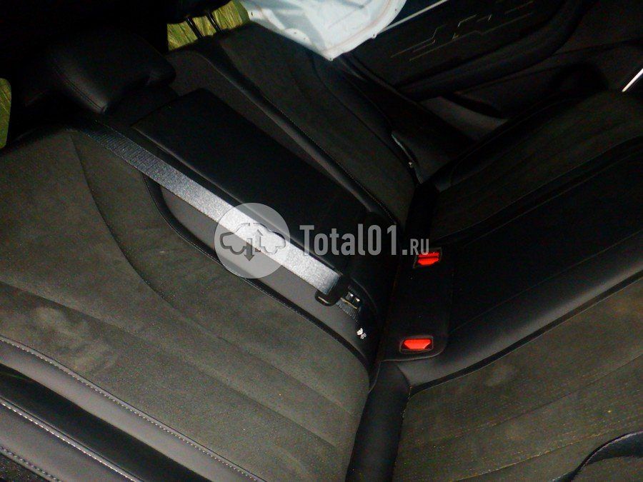 Фото Geely Monjaro 46