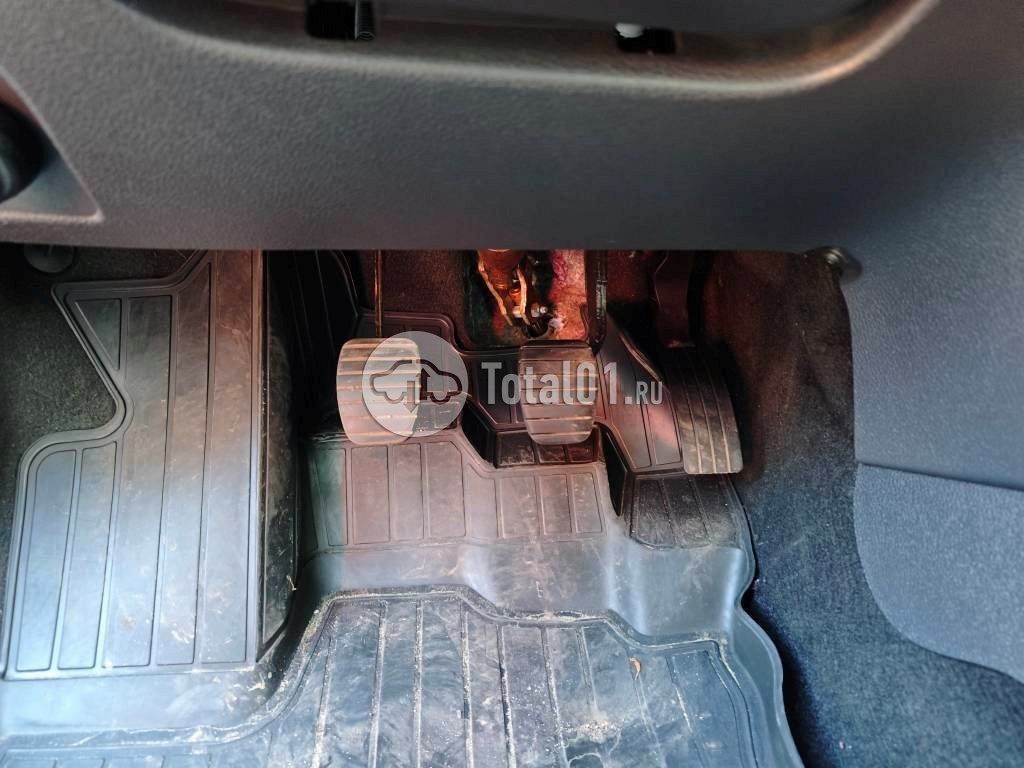 Фото Renault Logan 26