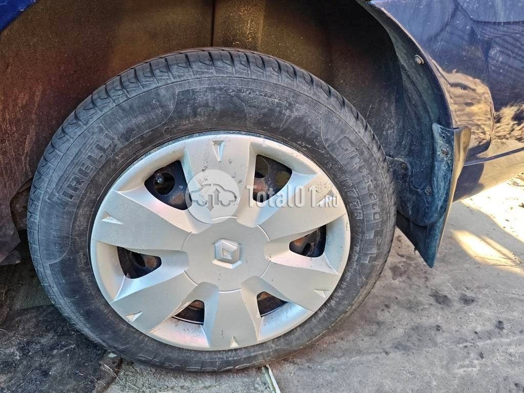 Фото Renault Logan 28