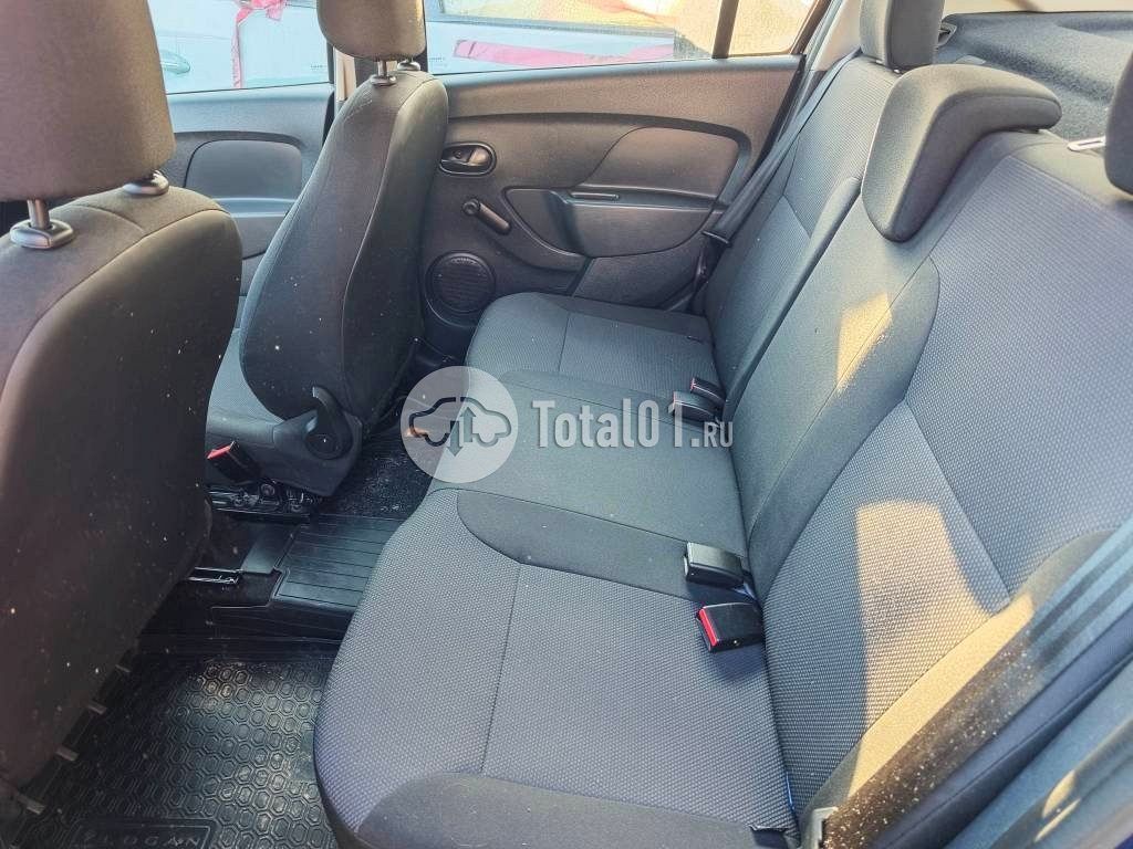 Фото Renault Logan 40