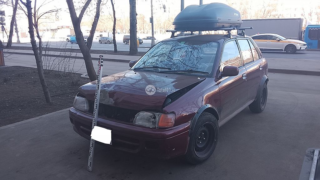 Фото Toyota Starlet 4