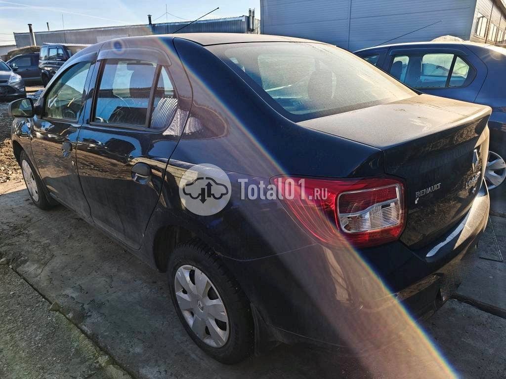 Фото Renault Logan 12