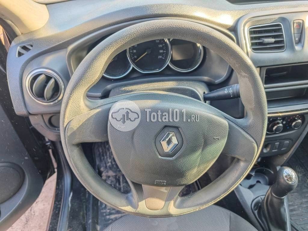 Фото Renault Logan 16