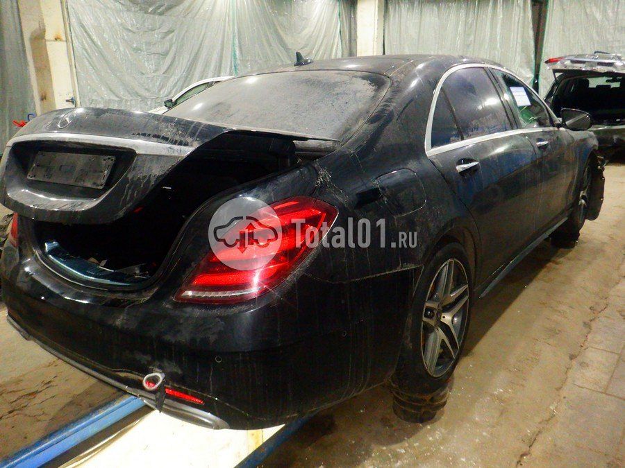 Фото Mercedes-Benz S-класс 16