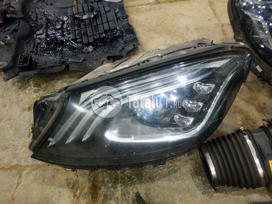 Фото Mercedes-Benz S-класс 454