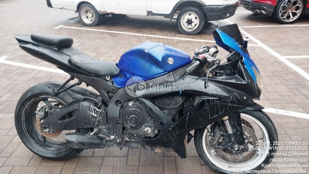 Фото Suzuki GSX-R600 6