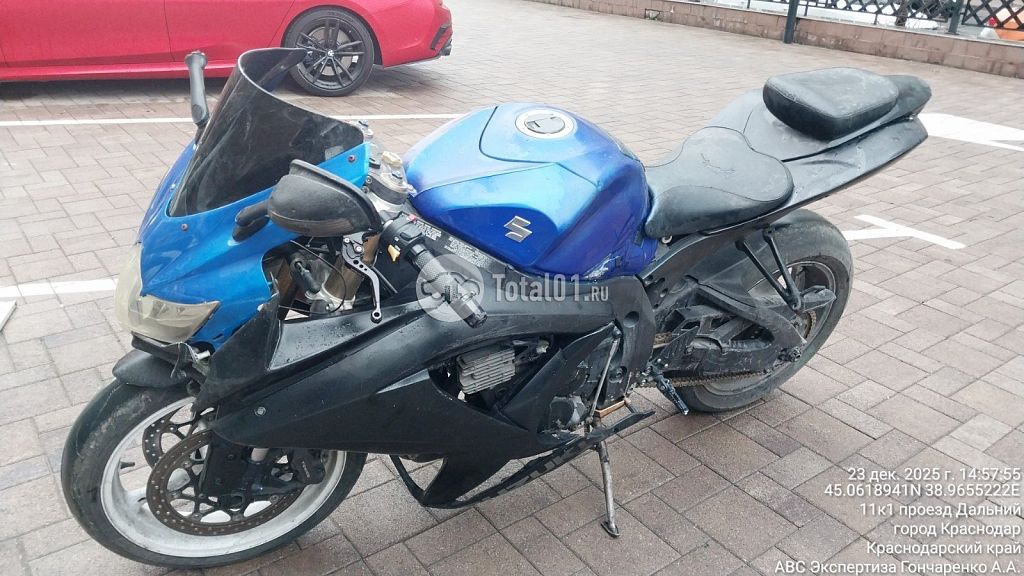 Фото Suzuki GSX-R600 20