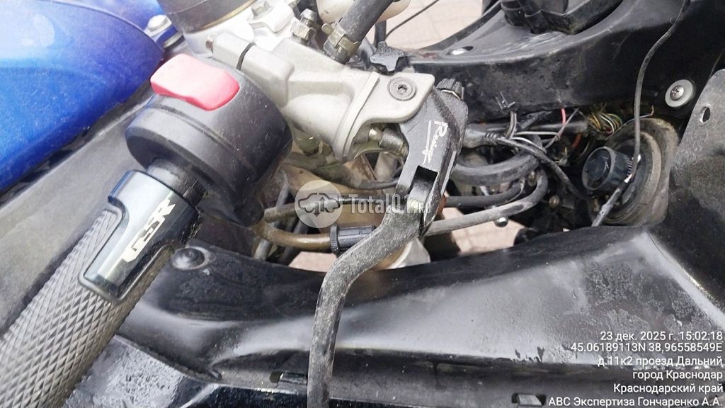 Фото Suzuki GSX-R600 36