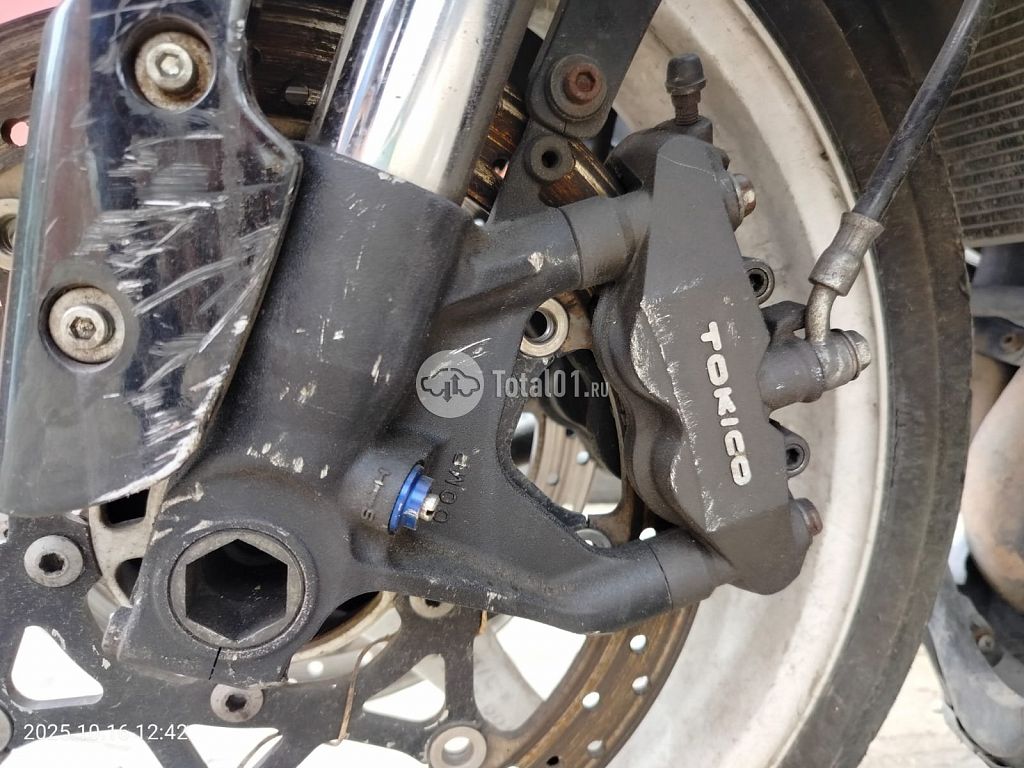 Фото Suzuki GSX-R600 52