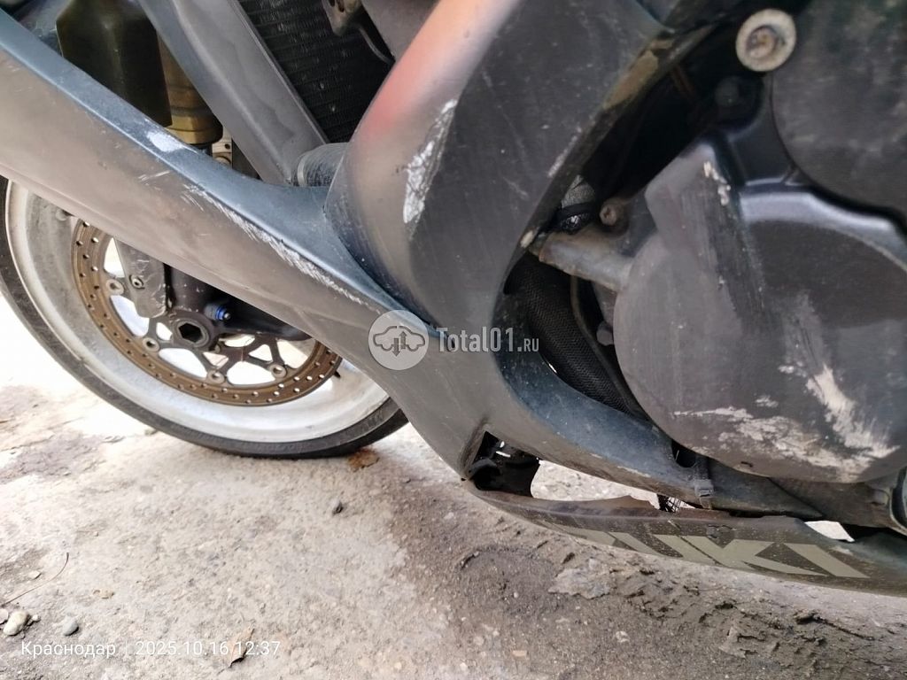 Фото Suzuki GSX-R600 56