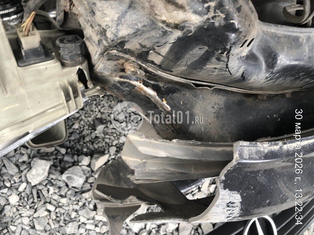 Фото Mercedes-Benz Vito 42