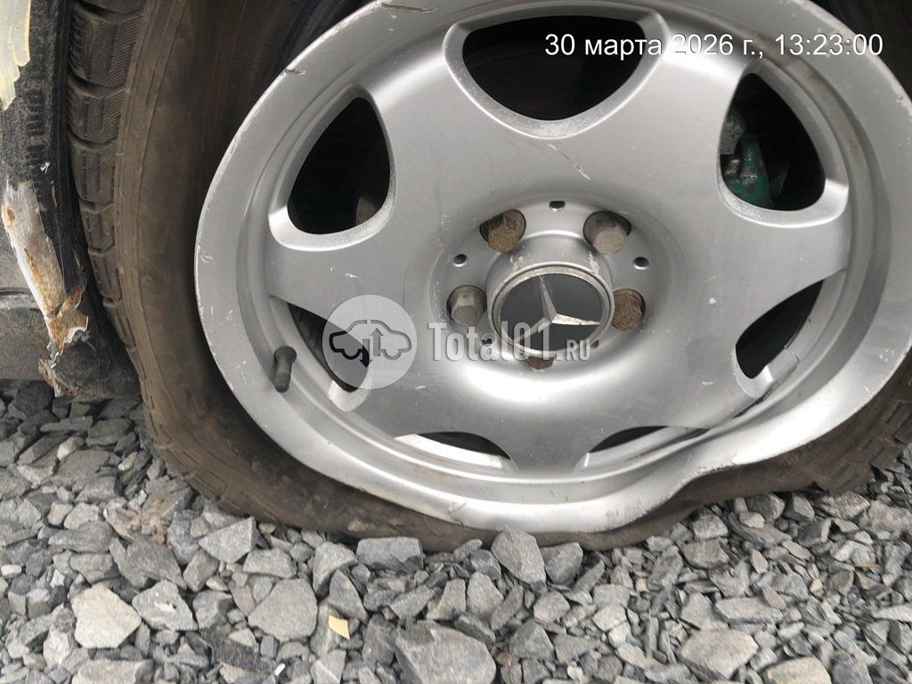 Фото Mercedes-Benz Vito 52