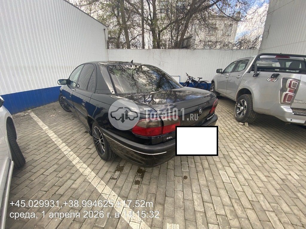 Фото Opel Omega 12