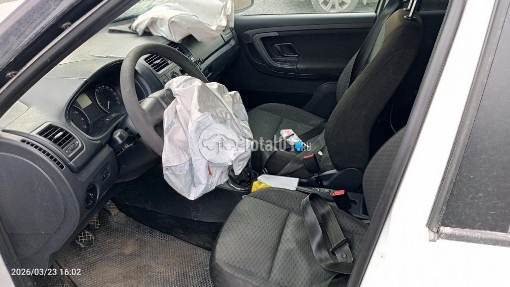 Фото Skoda Fabia 18
