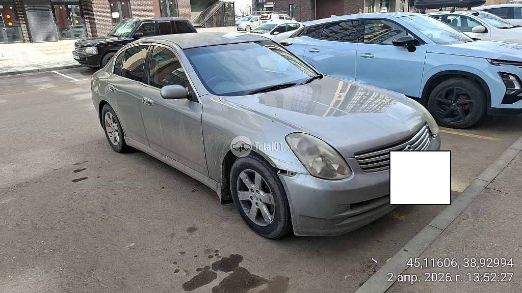 Фото Nissan Skyline 2