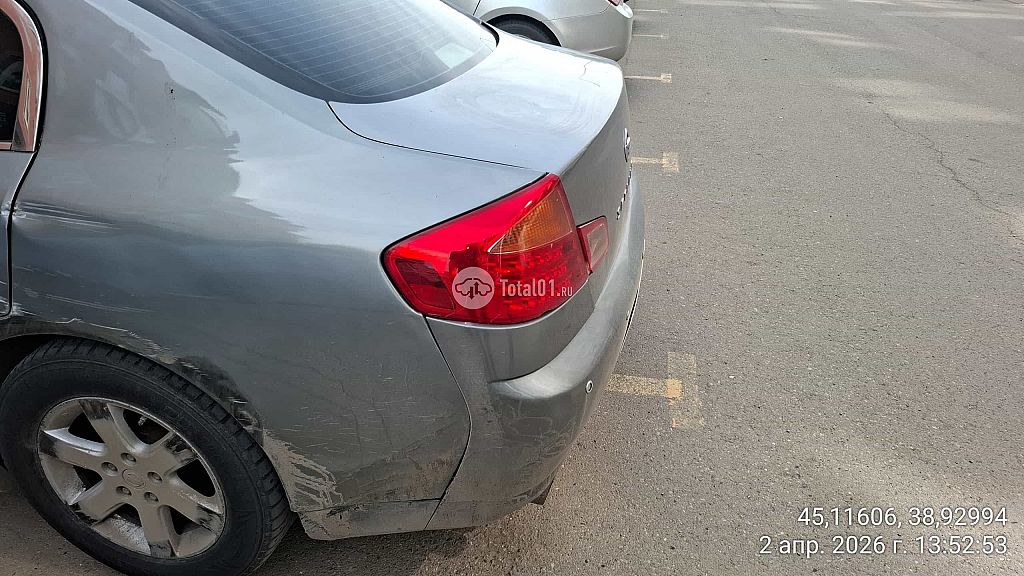 Фото Nissan Skyline 8