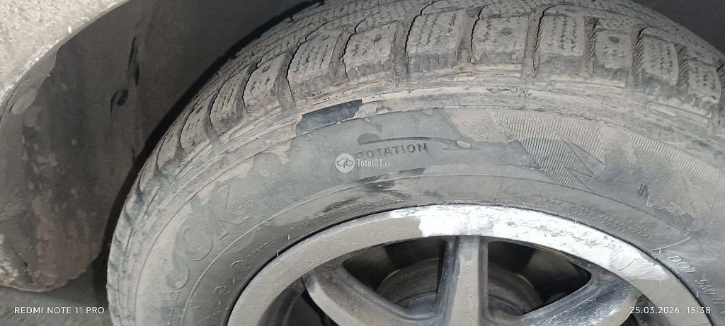 Фото Daihatsu YRV 44