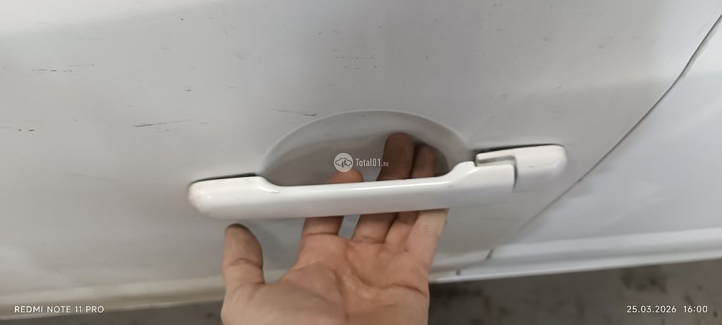 Фото Daihatsu YRV 52