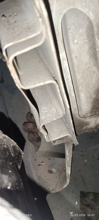 Фото Daihatsu YRV 54