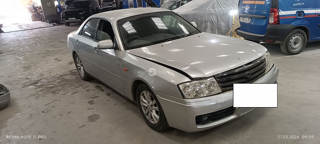 Фото Nissan Gloria 2