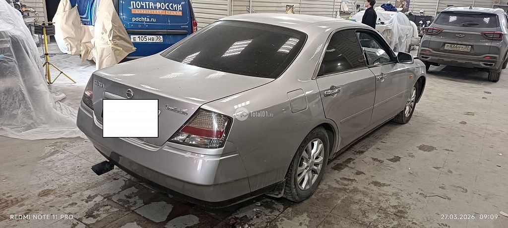 Фото Nissan Gloria 4