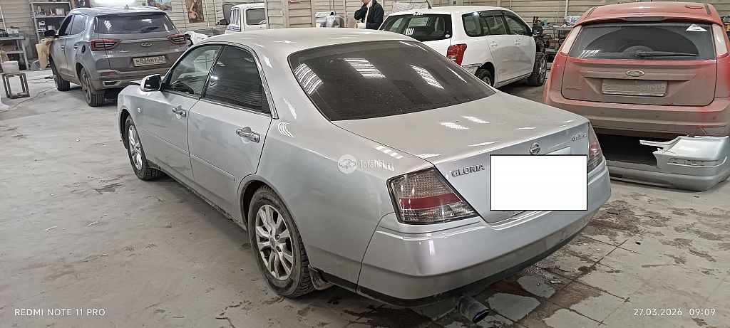 Фото Nissan Gloria 6