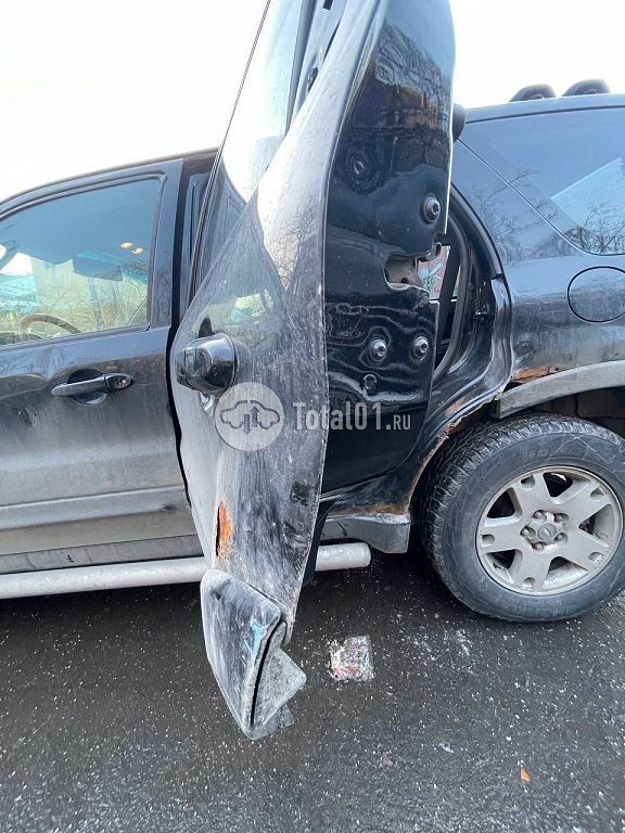 Фото Ford Maverick 18