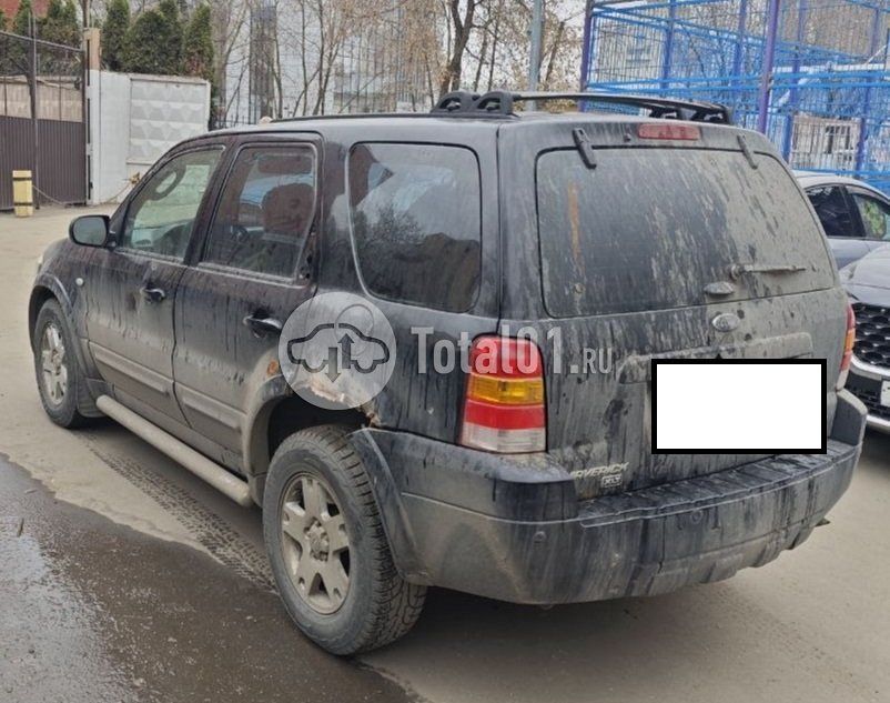 Фото Ford Maverick 34