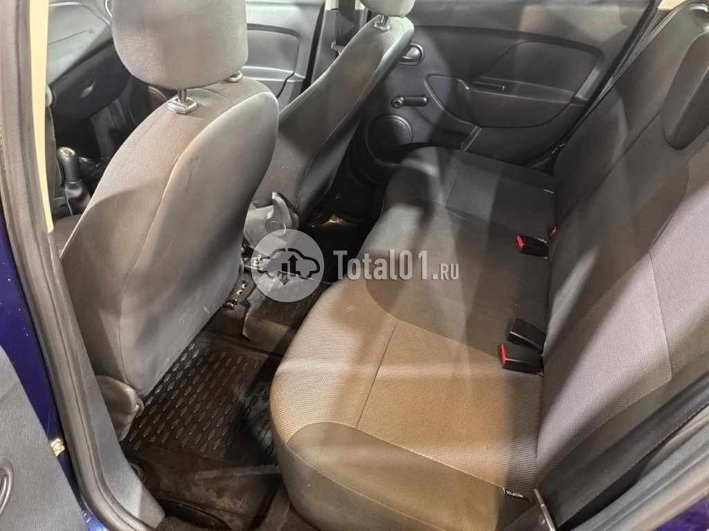 Фото Renault Logan 20