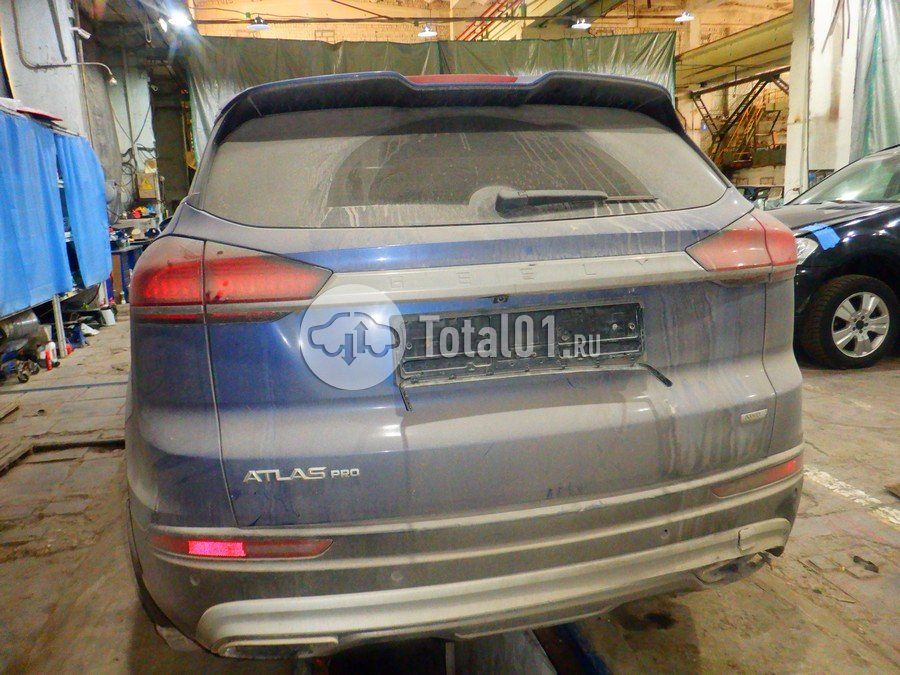 Фото Geely Atlas Pro 12