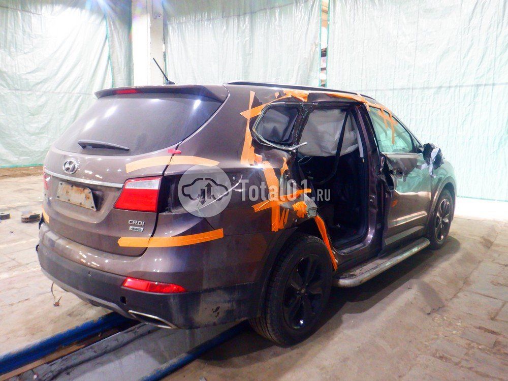 Фото Hyundai Santa Fe 14
