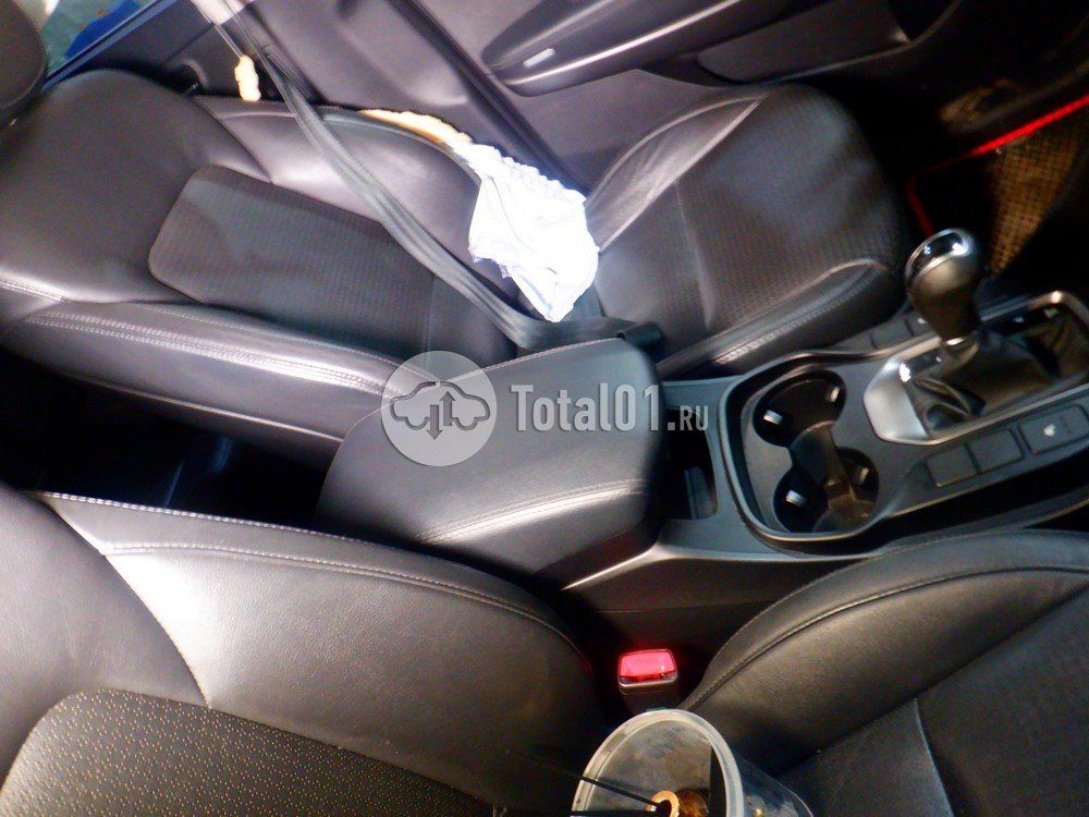 Фото Hyundai Santa Fe 38